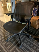 Load image into Gallery viewer, Teknion Contessa Task Chair