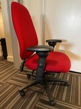 Load image into Gallery viewer, GeoCentric Extra Tall Back, Extra Long Seat, Multi-Tilt with Air Lumbar