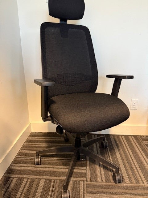 Allseating L1024 with head rest