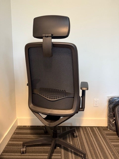 Allseating L1024 with head rest