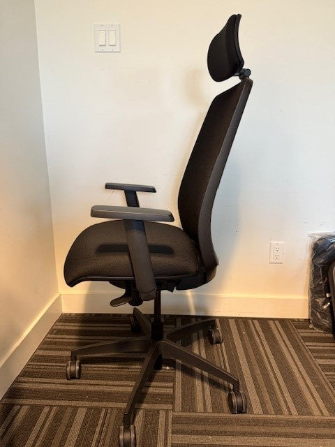 Allseating L1024 with head rest